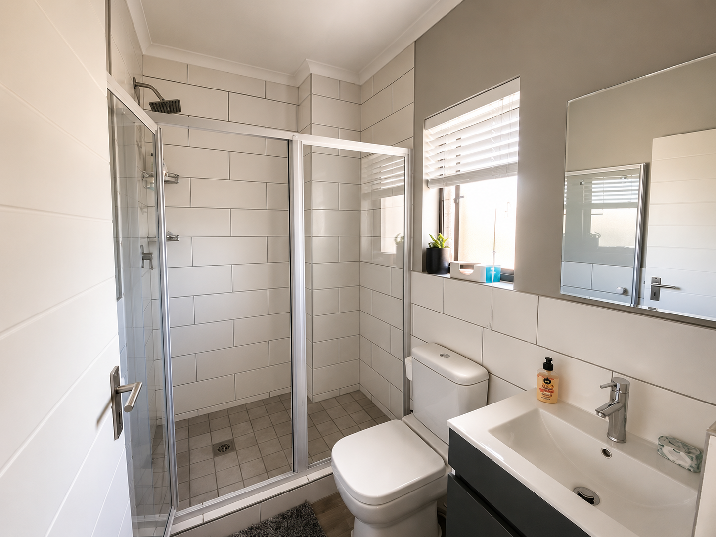 Bathroom (2-Bedroom Unit)